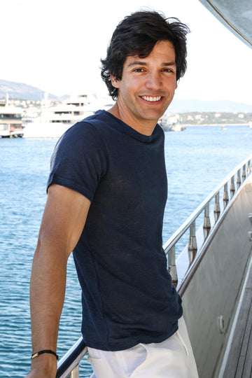 NAVY BLUE T-SHIRT